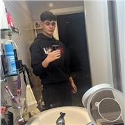 Graduado en bachillerato y cursando un ciclo formativo de grado superior con firmes conocimientos para dar clases en Barcelona